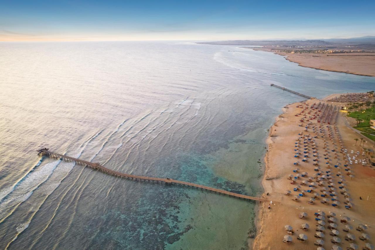 Pickalbatros Oasis Port Ghalib Hotel Exterior photo Aerial view of the Red Sea coast at Sharm El Sheikh