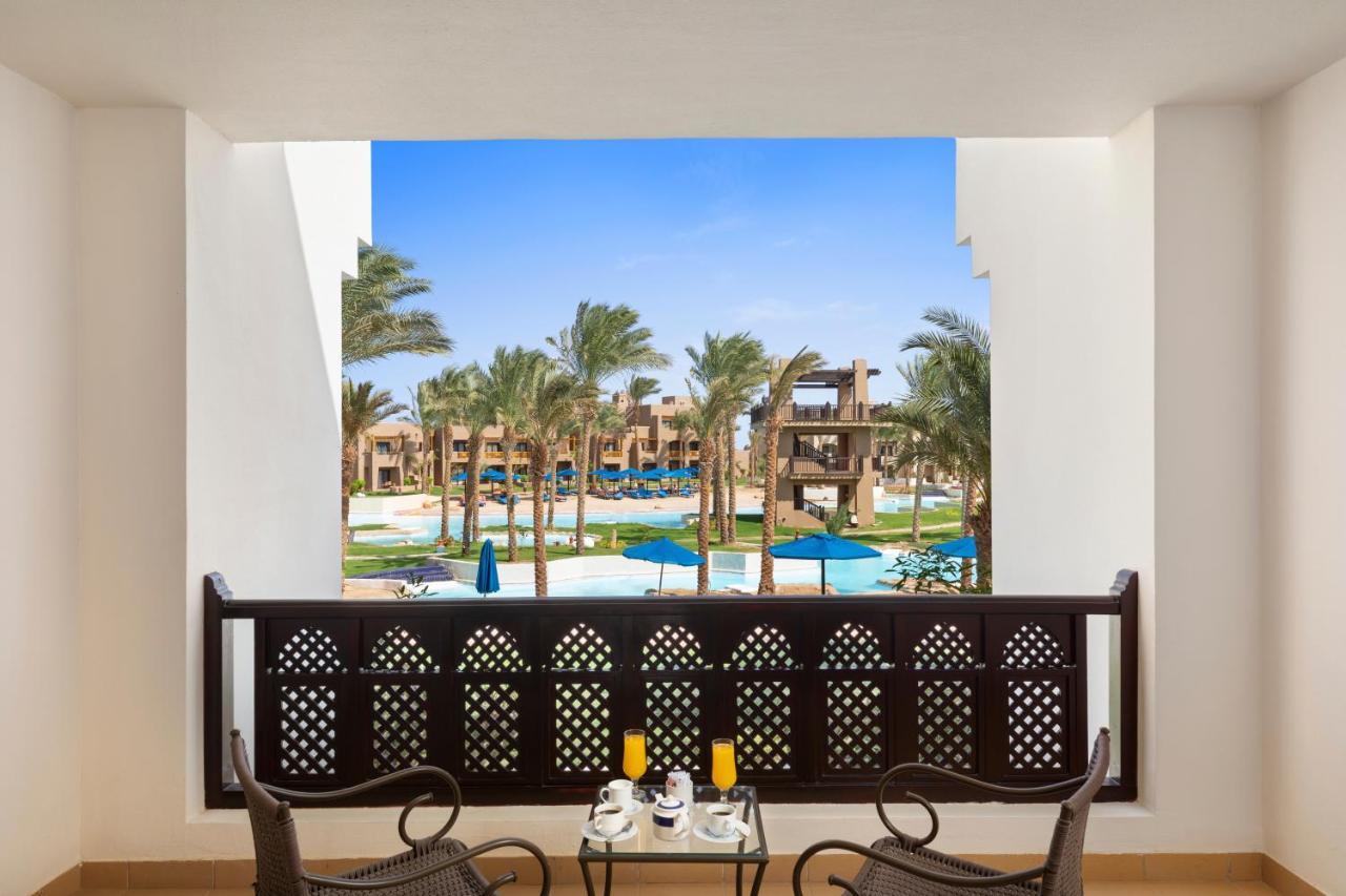 Pickalbatros Oasis Port Ghalib Hotel Exterior photo View from a guest room